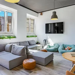 Hostel Hostellicious, Faro